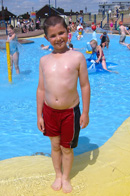 The perfect seaside holiday for kids, families and senior citizens. Copyright &copy; Maria Vincent 2008